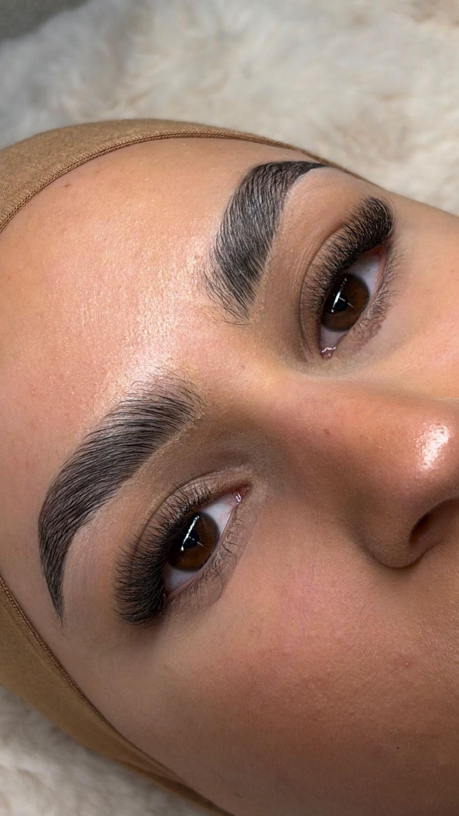 Professionele lash extensions resultaat L'éclat Beauté